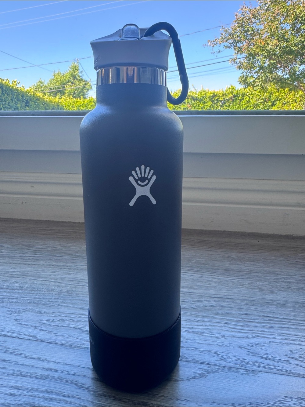 HYDRO FLASK 24 OZ STANDARD MOUTH WATER BOTTLE - never used! - Picture 2 of 6